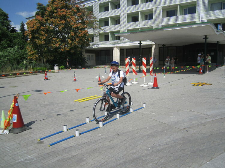 Дебърските колоездачи участваха в кръг от шампионата по приложно колоездене