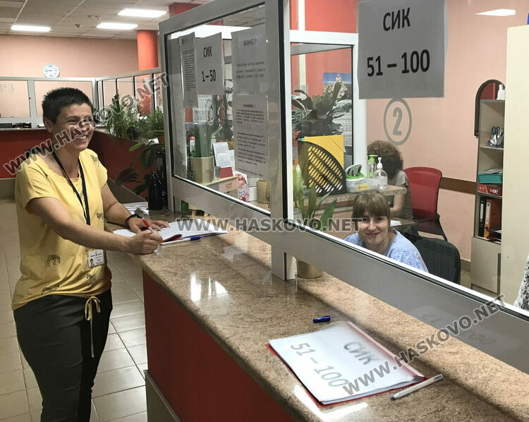 1219 членове на секции ще получат 247 585 лева за участие в изборите