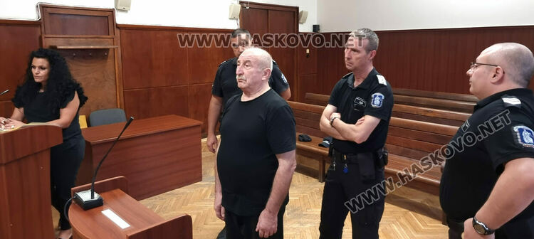 Задържан с 403 кг хероин поиска да излезе от ареста, съдът не даде