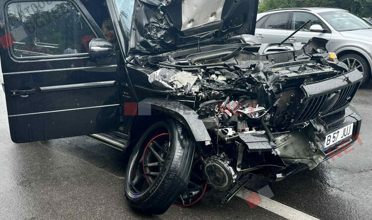 Румънец разби скъп мерцедес в камион между Димитровград и Хасково