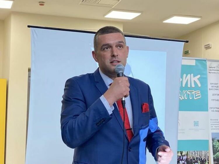 Община Перник е домакин на първата национална среща на консултативните съвети по въпросите за младежта!