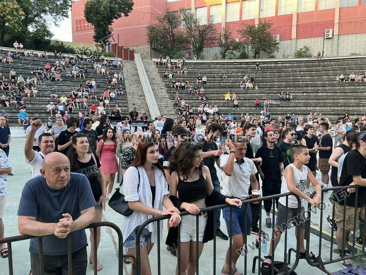 Керана и Космонавтите- гвоздеят на Хасково Рок Фест