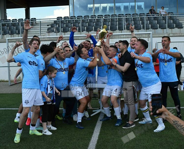 Тимът на „Арда”-Брюксел спечели футболен турнир в столицата на Обединена Европа