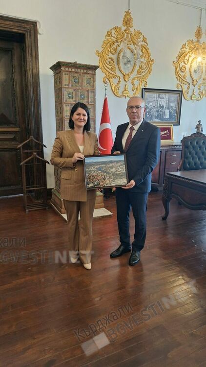 Делегация от Кърджали поздрави новия кмет на побратимения турски град Одрин