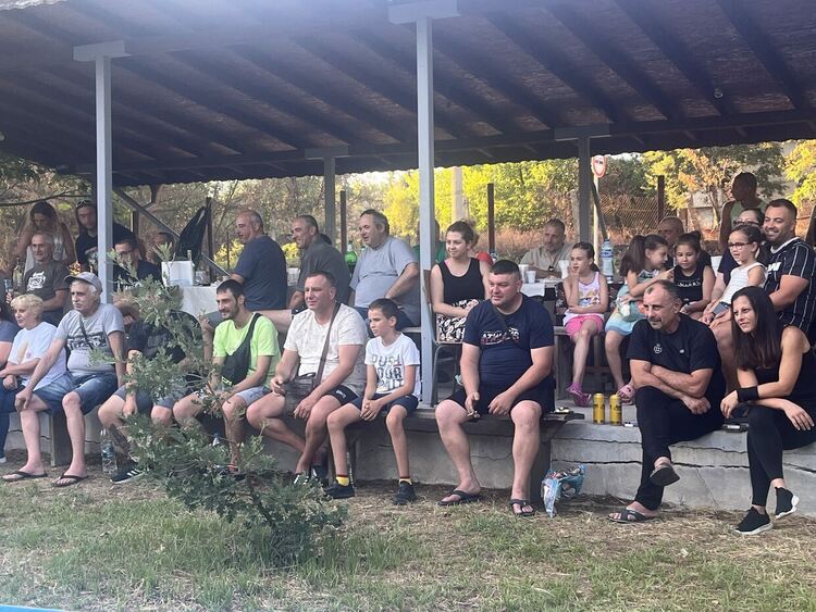 Шампионският отбор на „Димитровград“ с демонстрация по народни борби