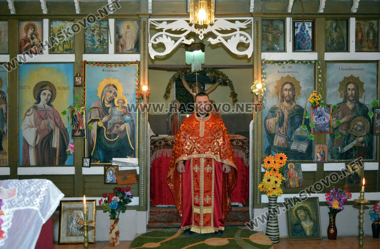 Църквата „Света Неделя”  отбеляза 100 години с ремонт и курбан