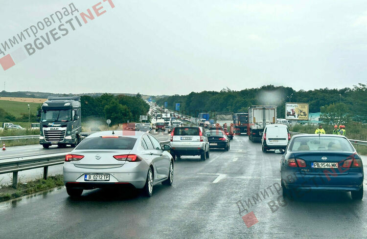 Ограничават движението по пътищата Димитровград - Хасково и Пловдив - Хасково заради ремонт на електропровод