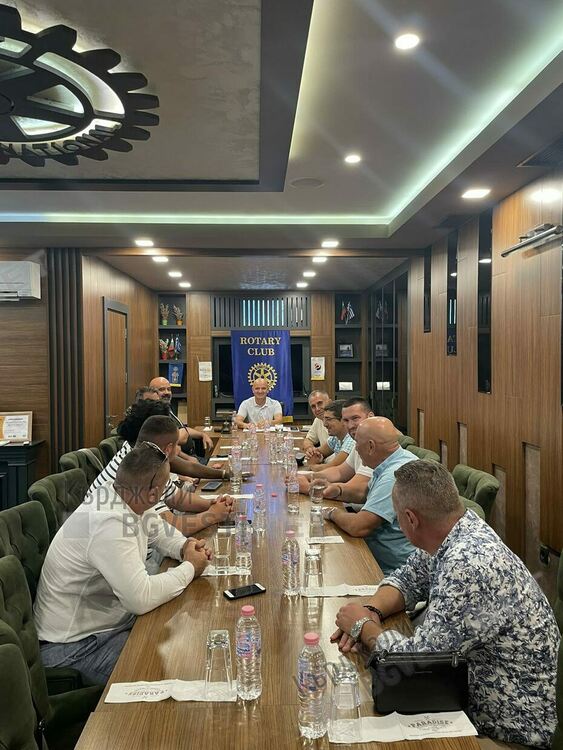 Ротари клуб Кърджали с международни контакти зад океана,планира проекти с Монреал