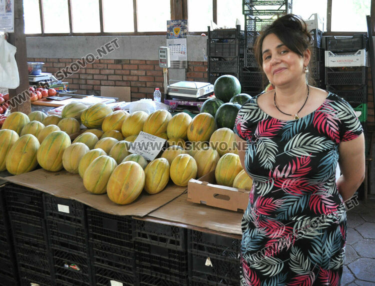 Пъпешите на пазара в Хасково са по 2-2,50 лева за килограм 