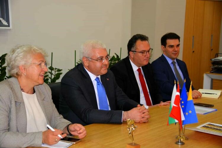 Новият турски посланик на официална визита в Асеновград 