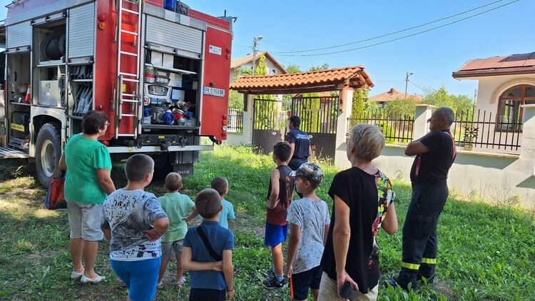 Лятна академия за спорт и превенция „Ваканция на село“