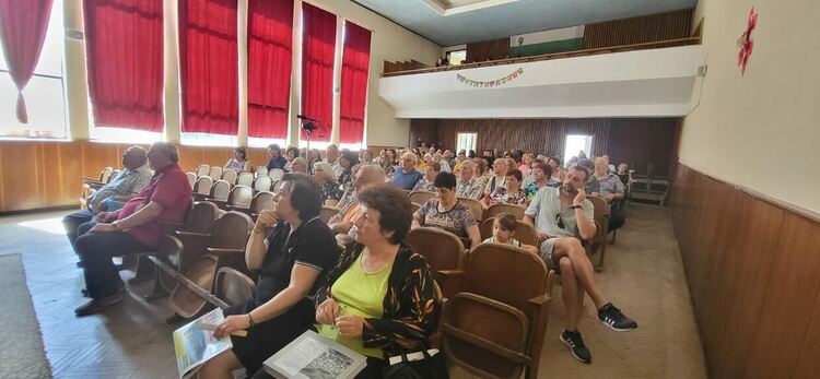 Доц. д-р Ангел Янков представи книгата си за Малево пред препълнена зала