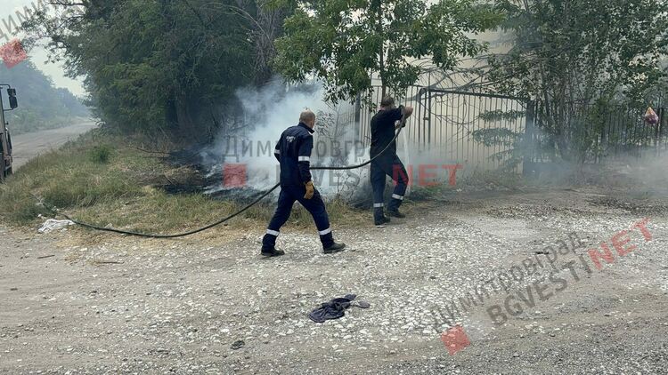 Пожар в Димитровград, навлиза в индустриална зона - обновява се