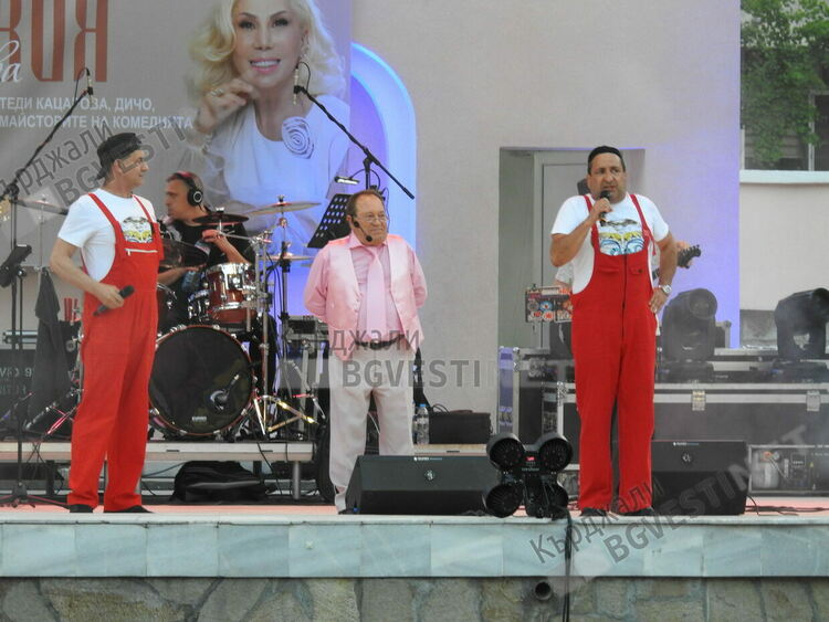   Инж.Кяшиф Кяшиф подари на кърджалийци голям концерт на звездата Силвия Кацарова