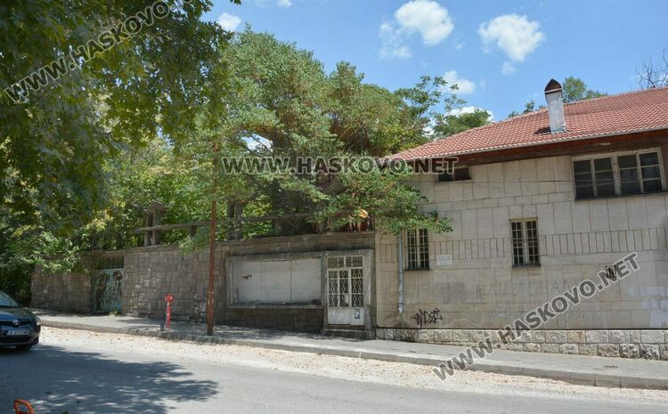 Искат да строят нова частна поликлиника за 10 млн. лв. в Хасково