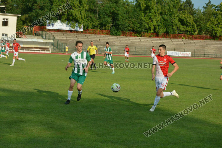 „Саяна Хасково“ с категоричен успех над столичани