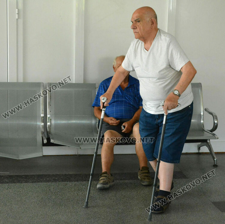 Хасковлия: Отново има опашки в хасковския ТЕЛК, трети ден се опитвам да подам документи