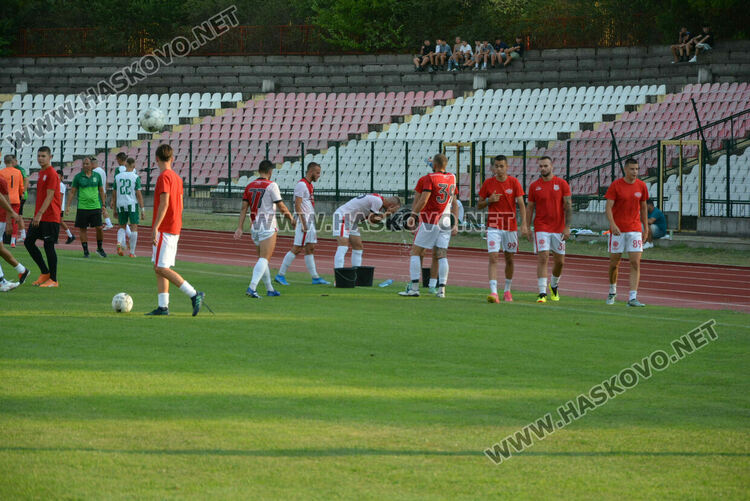 „Саяна Хасково“ с категоричен успех над столичани