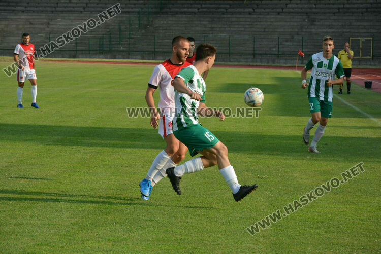 „Саяна Хасково“ с категоричен успех над столичани