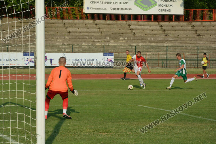 „Саяна Хасково“ с категоричен успех над столичани