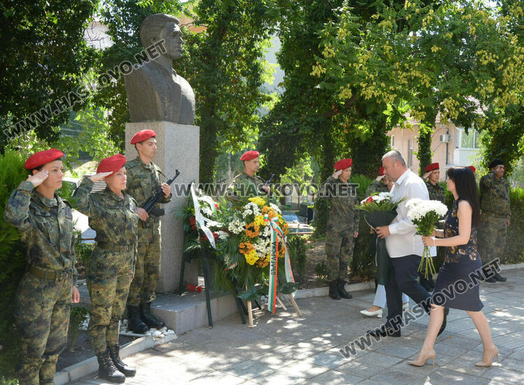 Хасково чества 187 г. от рождението на Васил Левски