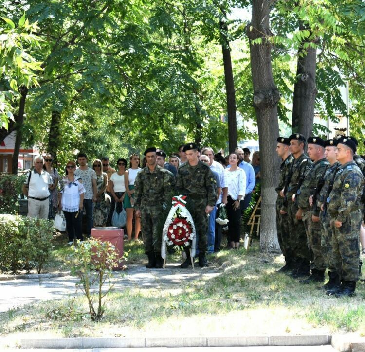 Асеновград отбеляза 187 години от рождението на Левски 