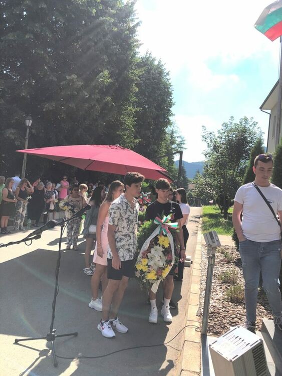 И в Смолян почетоха 187 години от рождението на Васил Левски