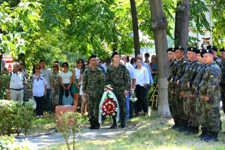 Асеновград отбеляза 187 години от рождението на Левски 