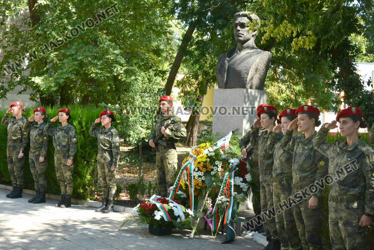 Хасково чества 187 г. от рождението на Васил Левски