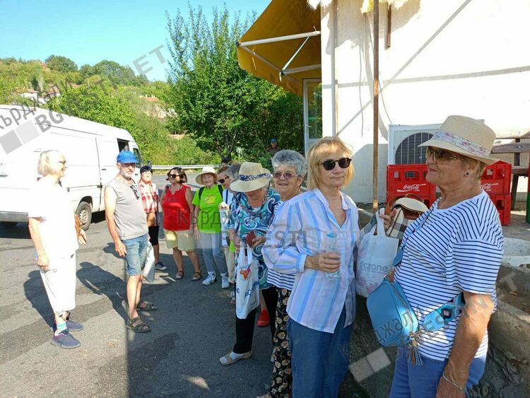 Спортно-интелектуален клуб "Ахридос" и НЧ"Родопски фар1938"честват Илинден в Опълченско