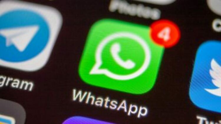 WhatsApp ще спре да работи напълно на Nokia и други телефони с бутони през февруари 2025 година