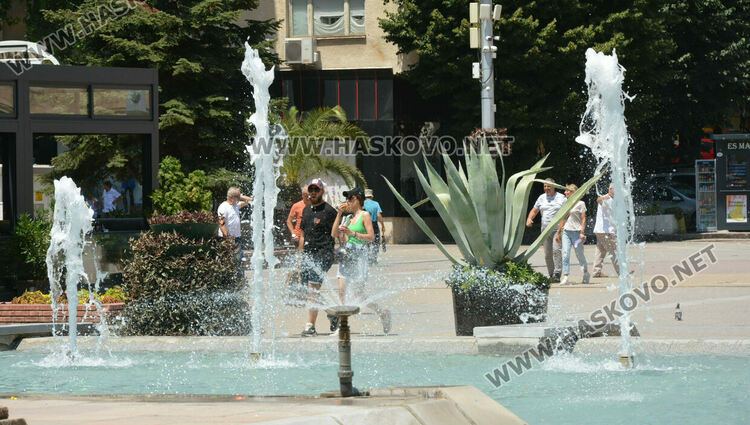 Жълт код за потенциално опасно горещо време в цялата област