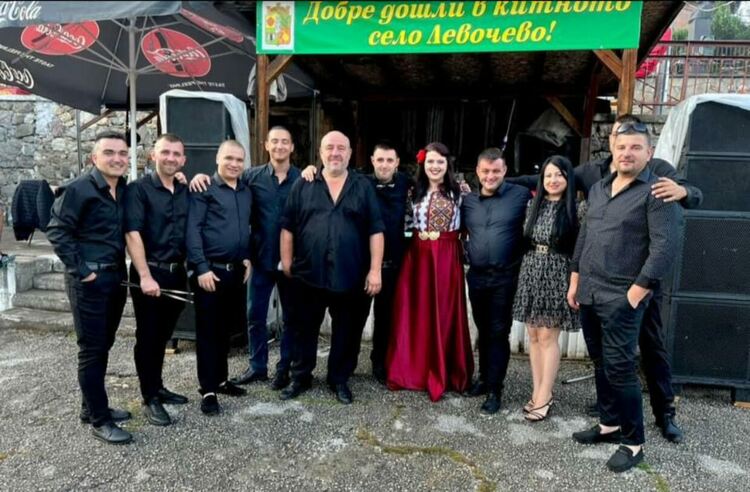 Илинден е! В Левочево стотици се стичат на тридневен събор