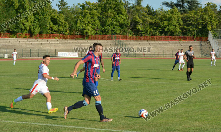 „Саяна Хасково“ победи и „Асеновец“ в контрола
