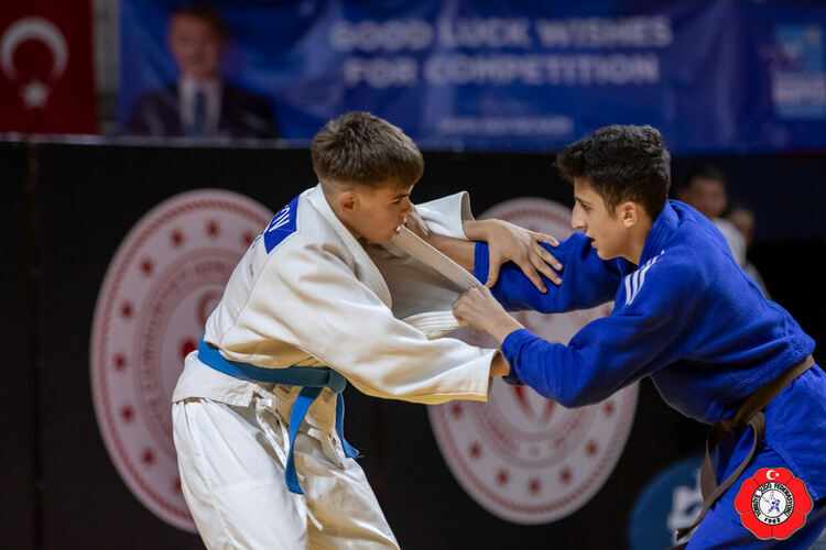Димитър Даниелов е пети на Европейската купа по джудо в Коджаели