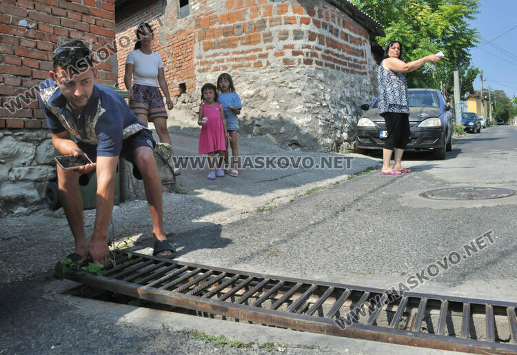 Хасковлии се жалваха от разбита шахта, „Екопрогрес“ обеща да я ремонтира