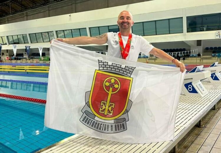 Георги Пеев с 4 златни медала по плуване от Европейското за трансплантирани