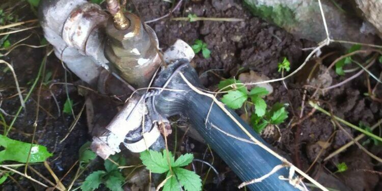 10 000 лева глоба за мъж, пълнил незаконно кладенец с питейна вода в безводно село