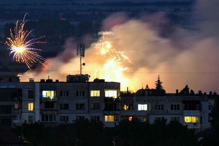 Хасковска фирма е собственик на изгорелите складове в Елин Пелин 