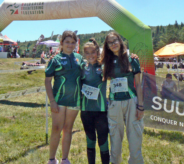 Състезателите на „Компас '94“ участваха на Купа България 