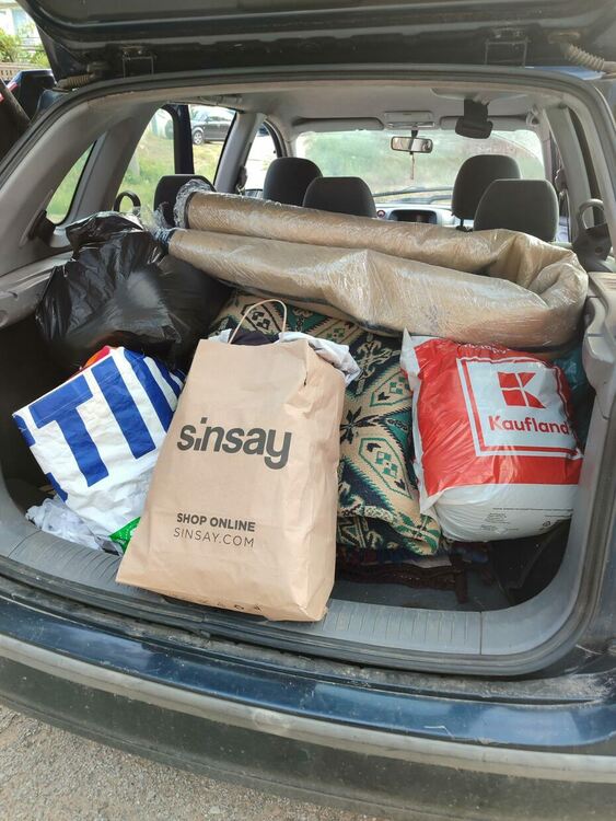 Село Воден изпраща дарения на пострадалите в село Воден