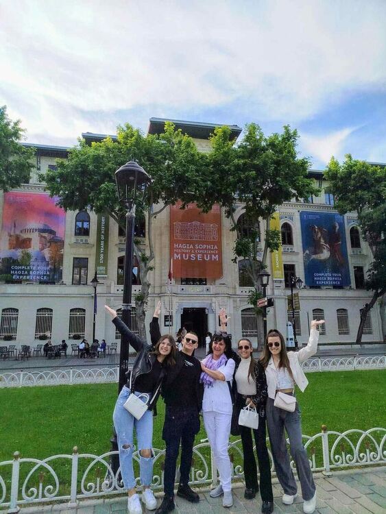 Красимира Хубинова на 60: „Знанието трябва да стане потребност и средство да успееш в живота“