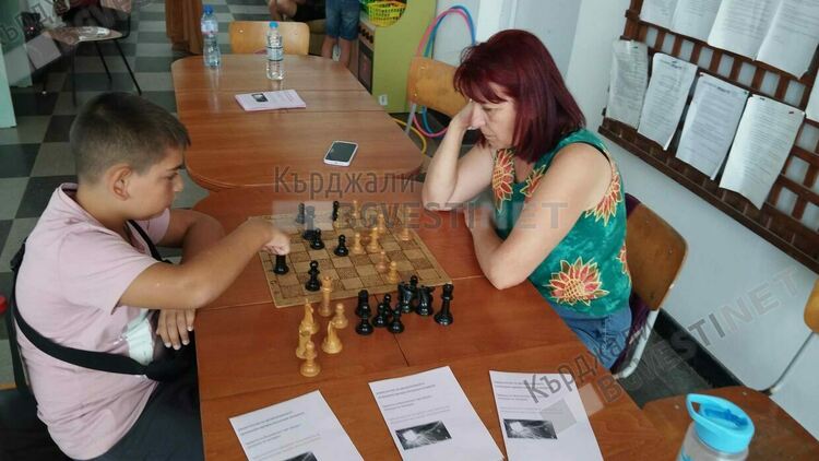 Лято в библиотеката  на  народно читалище "Родопски фар 1938"