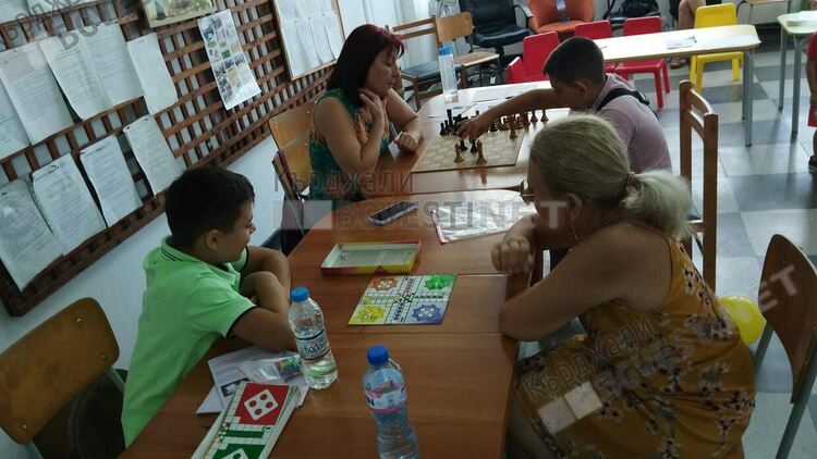 Лято в библиотеката  на  народно читалище "Родопски фар 1938"