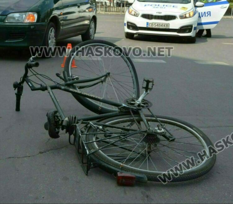 6-годишно момче с колело пострада леко при катастрофа в Харманли