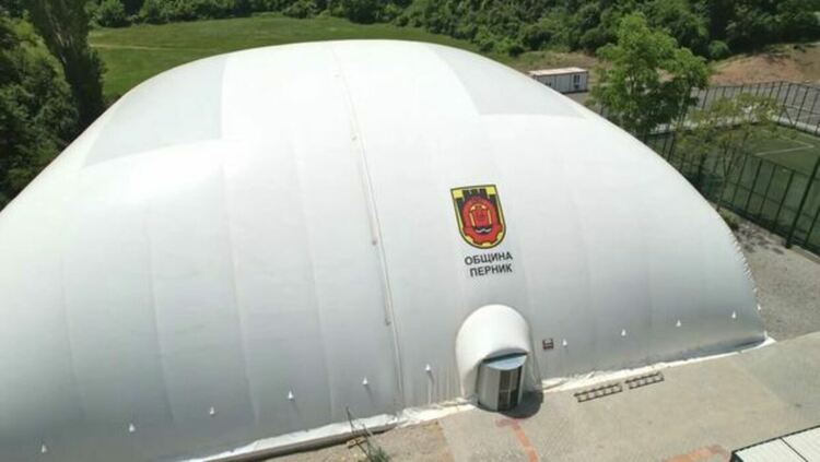 От 1-ви август 2024 г. новият спортен балон, разположен в Централен градски парк, ще бъде достъпен за ползване от всички граждани