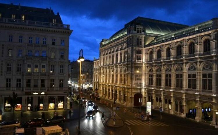 Виена строи училища от контейнери заради растящия брой ученици