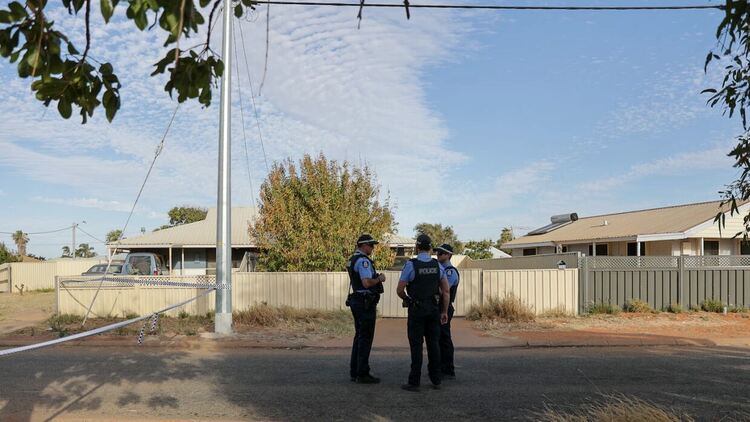 Австралийската полиция издирва мъж, за когото се предполага, че е бил нападнат от крокодил