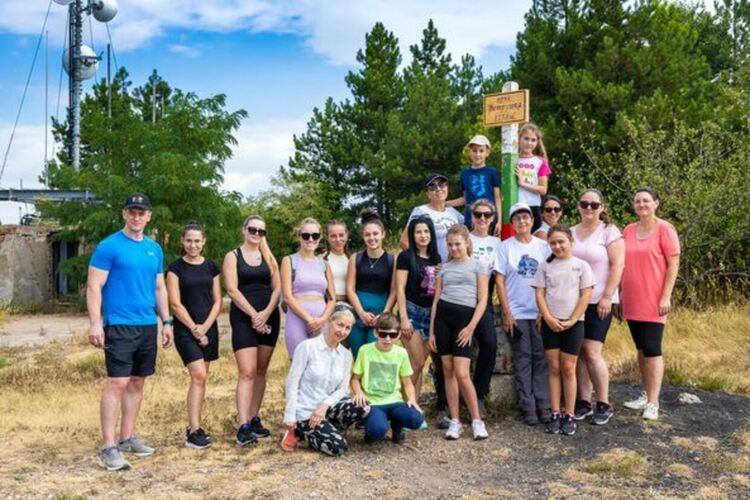 Походът до връх „Ветрушка“