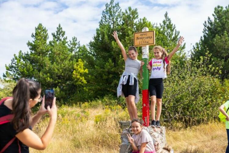 Походът до връх „Ветрушка“